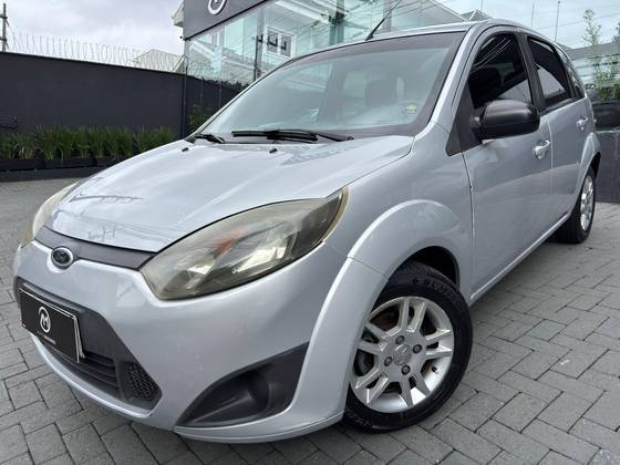 FORD FIESTA 1.0 MPI HATCH 8V FLEX 4P MANUAL FORD FIESTA 1.0 MPI HATCH 8V FLEX 4P MANUAL